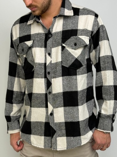 חולצה משובצת 