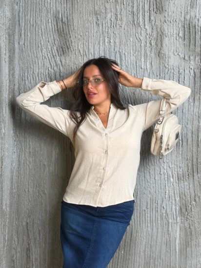 חולצה פשטן כפטורים וי